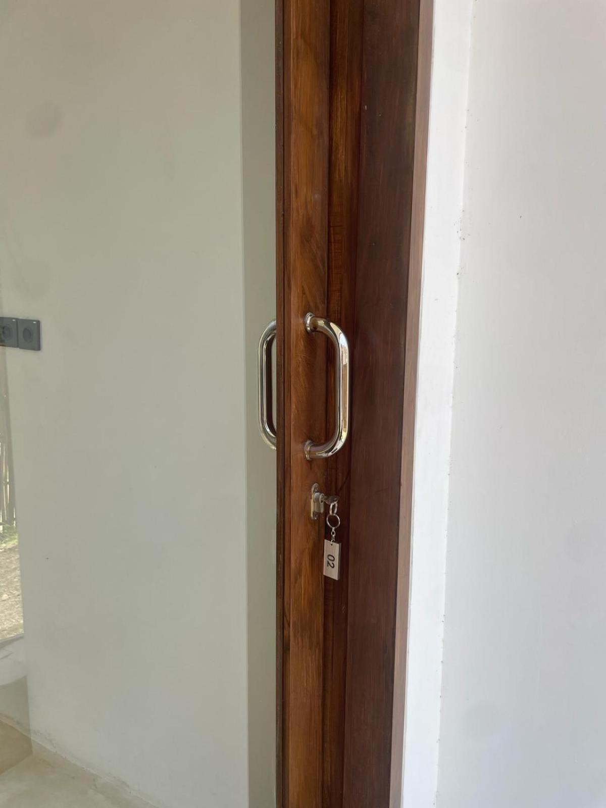 The Corner Homestay Kuta  Bagian luar foto