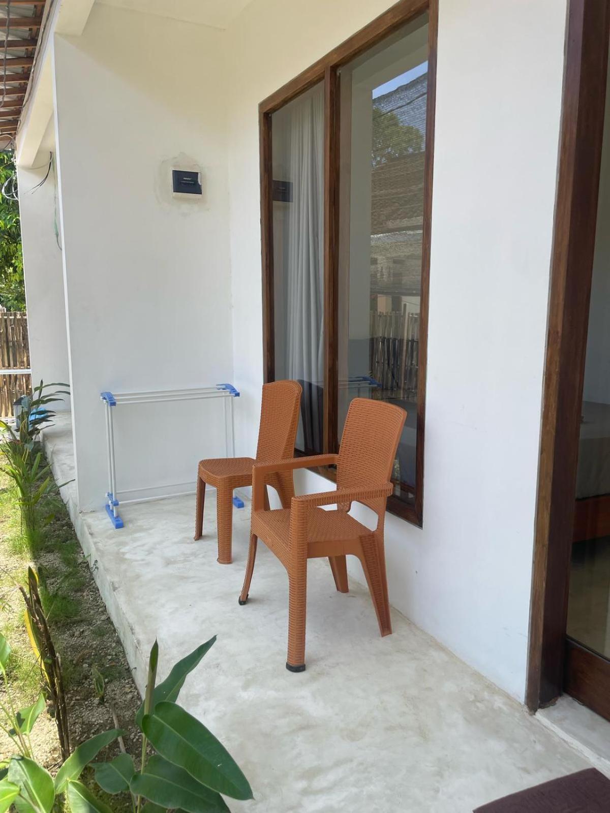 The Corner Homestay Kuta  Bagian luar foto