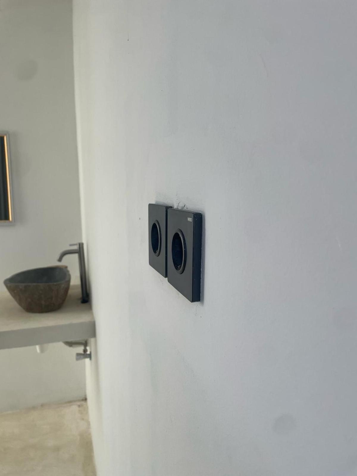 The Corner Homestay Kuta  Bagian luar foto