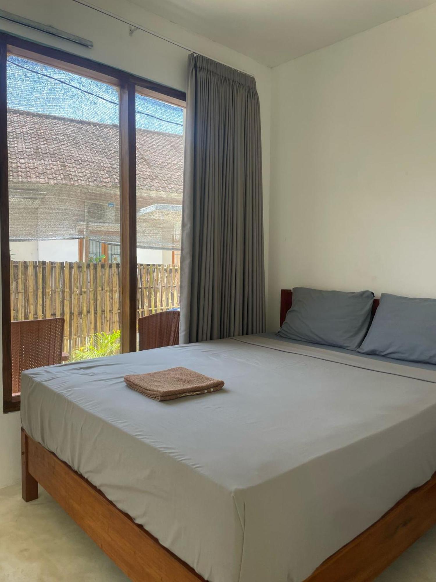 The Corner Homestay Kuta  Bagian luar foto