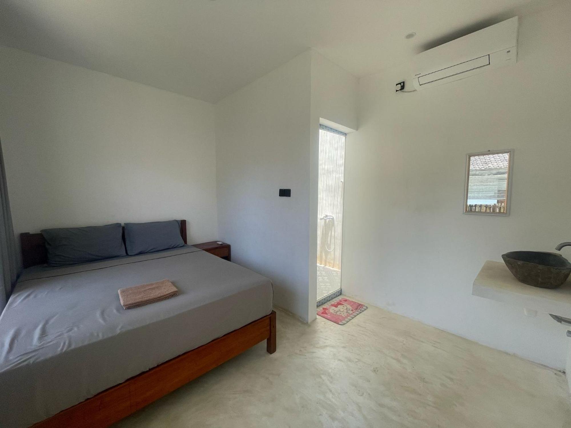 The Corner Homestay Kuta  Bagian luar foto
